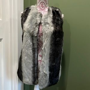 SALE! Faux Fur POOF VEST Open Fur Front, Sweater Knit Gray Back, NWOT